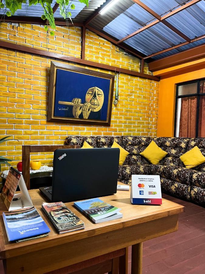 Hostal Casa Del Cafe Bogota Exterior photo