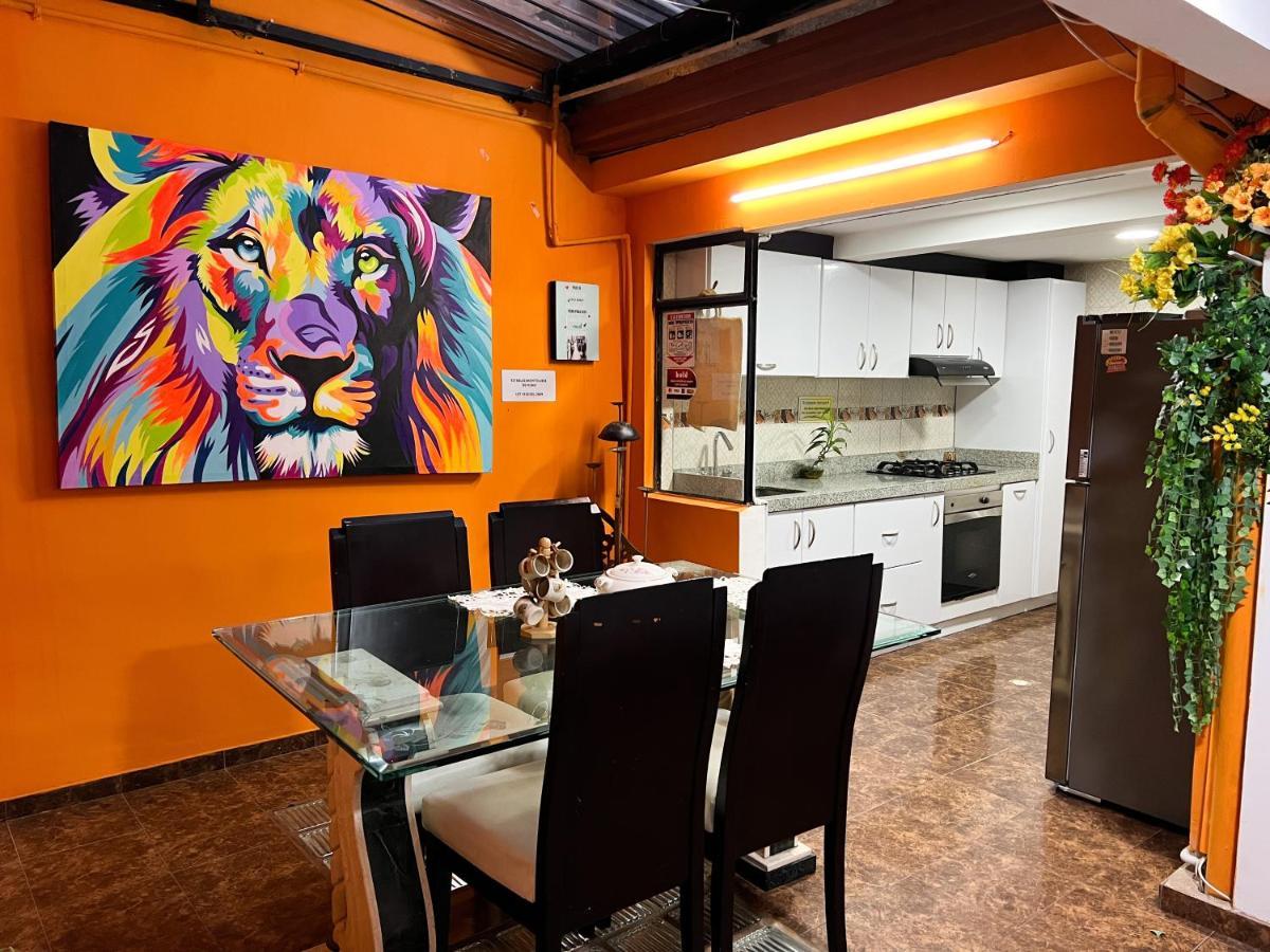 Hostal Casa Del Cafe Bogota Exterior photo