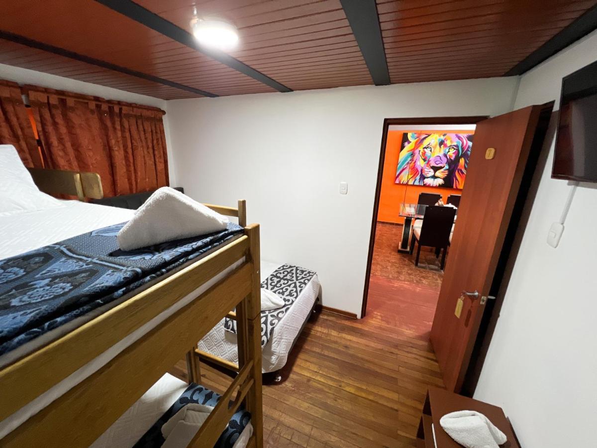 Hostal Casa Del Cafe Bogota Exterior photo